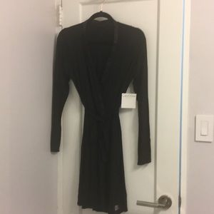 NWT Calvin Klein Black Women’s Robe in size XS/S